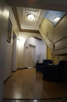 Hotel Santa Monica Cuenca